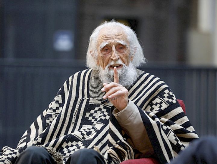 Gastón Soublette: «La ignorancia es lo natural. La secreta dignidad de la incultura»